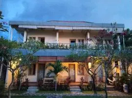 Dolot Guest House Amed Beach