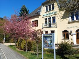 Viesnīca Parkhotel Oybin - Zur alten Rodelbahn pilsētā Oibīne