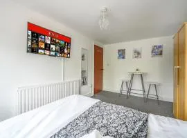 11HS4 - Serene and Soothing Stay in Headingley