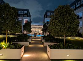 Royal Luxury Apartments at Embassy Gardens, отель в Аккре