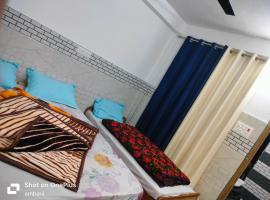 Hotel suryoday kharadi, хотел в Barkot