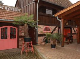 Gasthaus & Pension Luisenstube, hotel em Neustrelitz