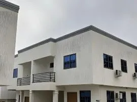 Number 45 GREEKS AVENUE
