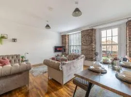 Easy Central Stay - Families, Work & Long Stays