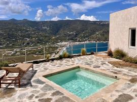 Galini House Private Villa in Andros, hotel u gradu 'Órmos'