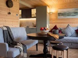 18 Bucklands Stylish Chalet, Bideford Bay, Starlink WiFi