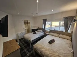 Rooms at The Royal in Kelty, Fife