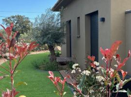 Villas Vangarone, hotel a Lecci