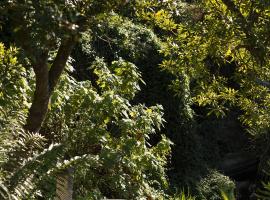 The Fernery Lodge & Spa, khách sạn ở Stormsrivier