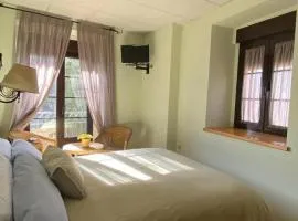 Hostal La Cigüeña