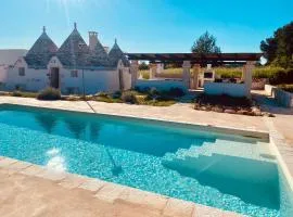 Luxury Trulli di Giulia, exclusive villa with private pool in Valle d'Itria Ostuni - BR, Puglia