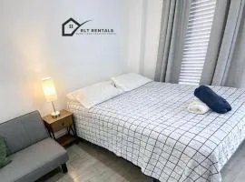 Starline Studio in Hollywood 115-1