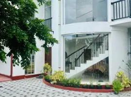 Hamilton Breeze villa