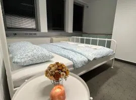 RD6 simple rooms and apartments