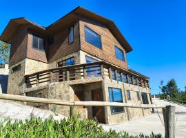 Casa Hotel Los Arrayanes, hotel v destinácii Constitución