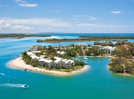 Culgoa Point Beach Resort, hotel with jacuzzis in Noosa Heads