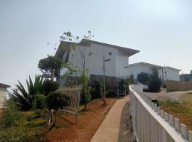 ไร่ดอยช้าง ม่อนเเจ่ม Rai Doi Chang Moncham, hótel í Mon Jam