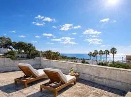 Mediterranean Escape, a due passi dal mare