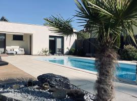 Studio avec piscine, hôtel à Beinheim