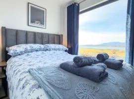 Bothan By The Bay, Benbecula