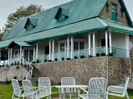 Firhill Resort With Executive Apartments- Murree