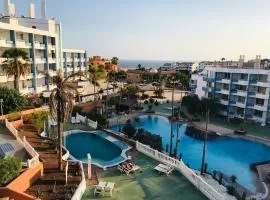 Rentenerife Green park apartament holidays & pool