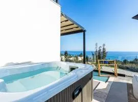 Monkey Luxury Villa, Dhermi Beach - Sea View, Jacuzzi, Free Parking and More
