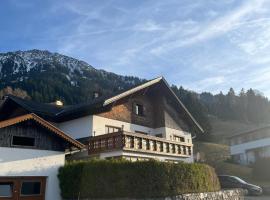 Haus Heim – hotel w mieście Raggal