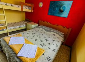 Pousada Maresias - 350mt da praia, hotel a Maresias