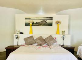 Nandina Self Catering, hotel i Hazyview