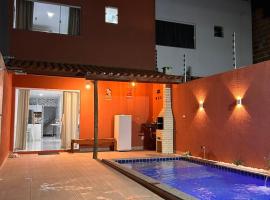Casa com piscina em Jauá, hotelli Camaçarissa
