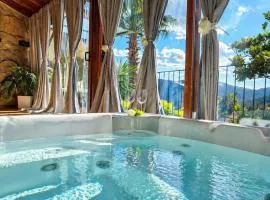 Casa Favo de Mel - Jacuzzi Privado & Piscina - Refúgio na Natureza