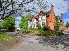 Tree Hotel at Iffley