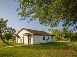 Bay Landing Camping Resort Deluxe Cabin 29