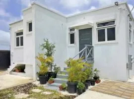 Cottage Court