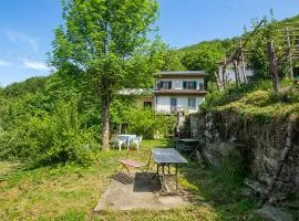 3 Bedroom Cozy Home In Rezzoaglio