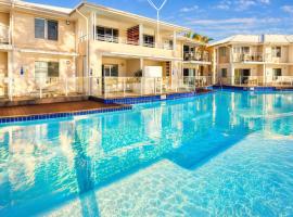 Oaks Pacific Blue Resort - Sea Salt Studio, Hotel in Salamander Bay