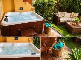 Private SPA Garden Apartment Jacuzzi & Relax in Calahonda