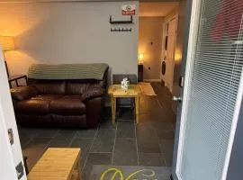 Ybor Heights 1br 1ba Ground Level with Washer Dryer