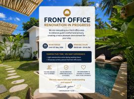 Susurro Villas - New Cozy Bungalow - Private Kitchen - 80Mbps WiFi، فندق في كوتا لومبوك