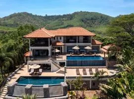 2 Pools And Seaview! Villa Serena 6Br, Klong Khong