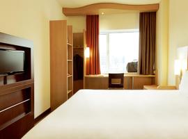Ibis Tanger Free Zone, hotell sihtkohas Gzennaïa