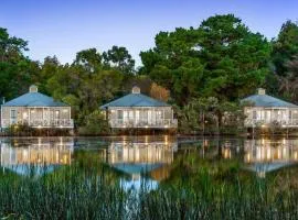 Chalet Un at Woodman Estate