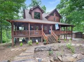 Whippoorwill Calling Endless Mountain Views Hot Tub and Fire Pit