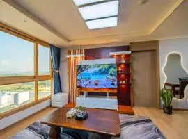 Dheights Resort in Clark High View Lake Building