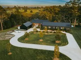 Injala House - Designer Masterpiece, Exeter
