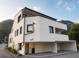 Apartments Nilada, hotel i Zirl