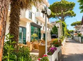 Hotel Trieste RICCIONE