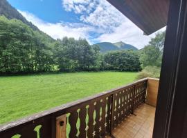 Duplex au calme vue montagne, hôtel à Abondance
