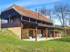 Lovely Home In Karlovac With House A Panoramic View